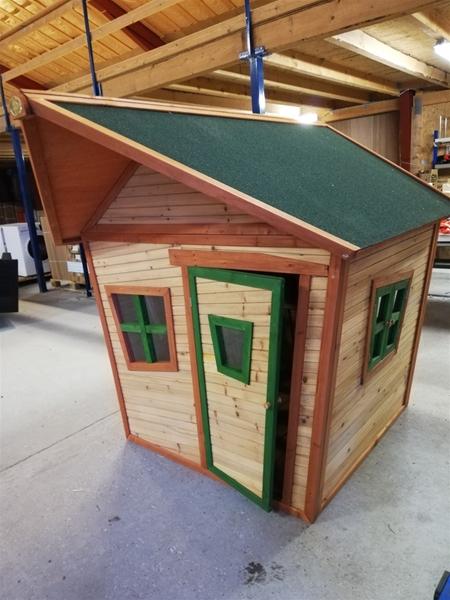 AXI  Legehus Alice XL / Jesse Delux Udstillingsmodel ( KUN AFHENT SELV)